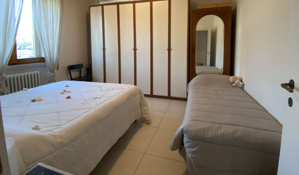 5 Beds Central Area - Ref Ferra-rif Ferra