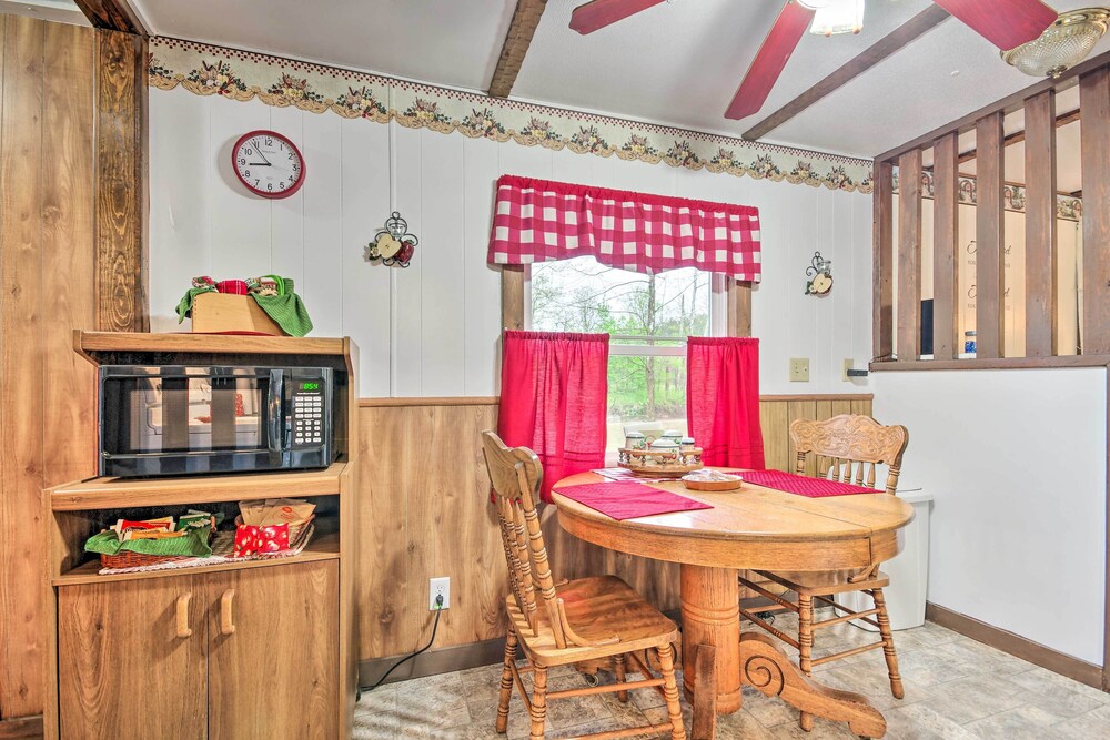 Florence Vacations - Unique Creekside Escape - Enjoy On-site Goats! - Property Image 1