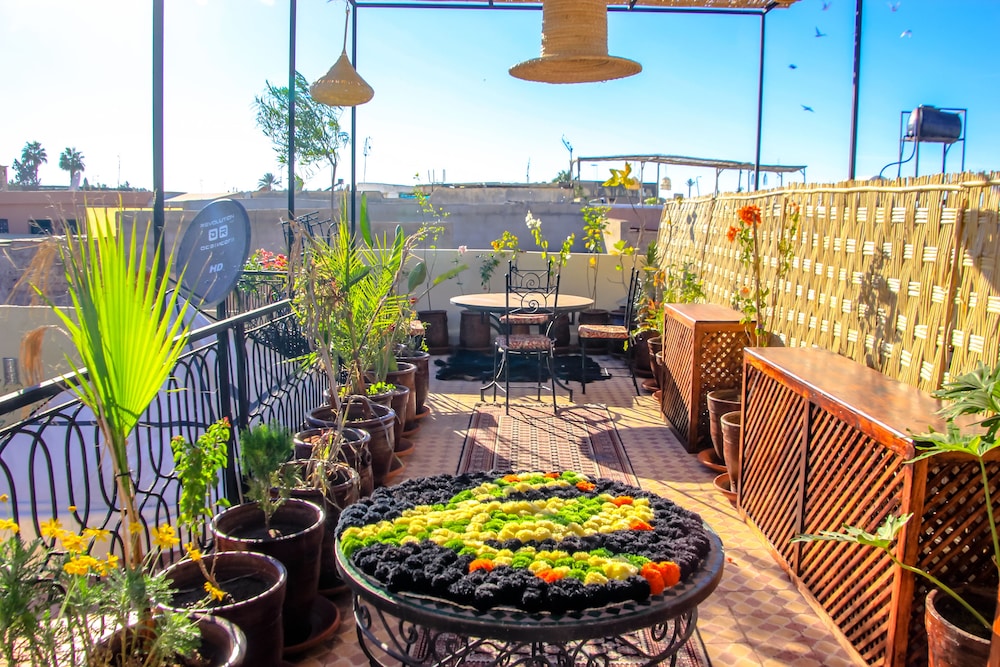 Hotel Riad Lalla - Image 1