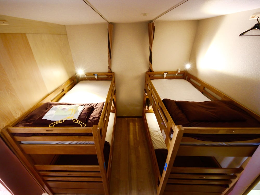 Osaka Guesthouse HIVE - Hostel