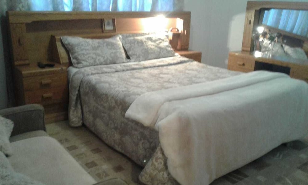 Amandahill Guest House