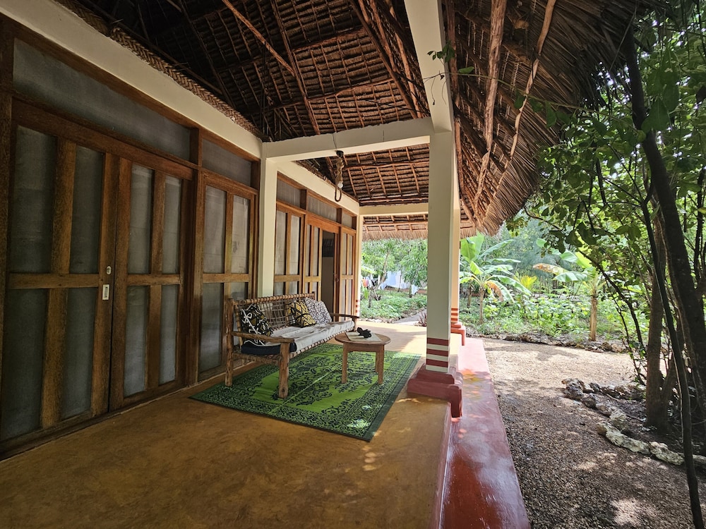 Karibu Maisha Lodge view 3