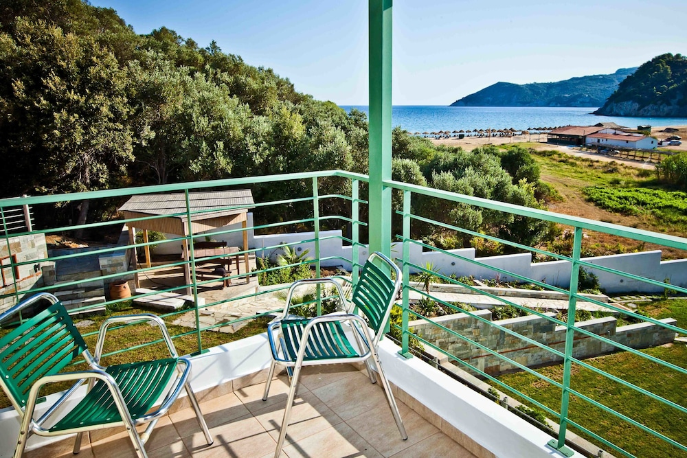 Aselinos Suites