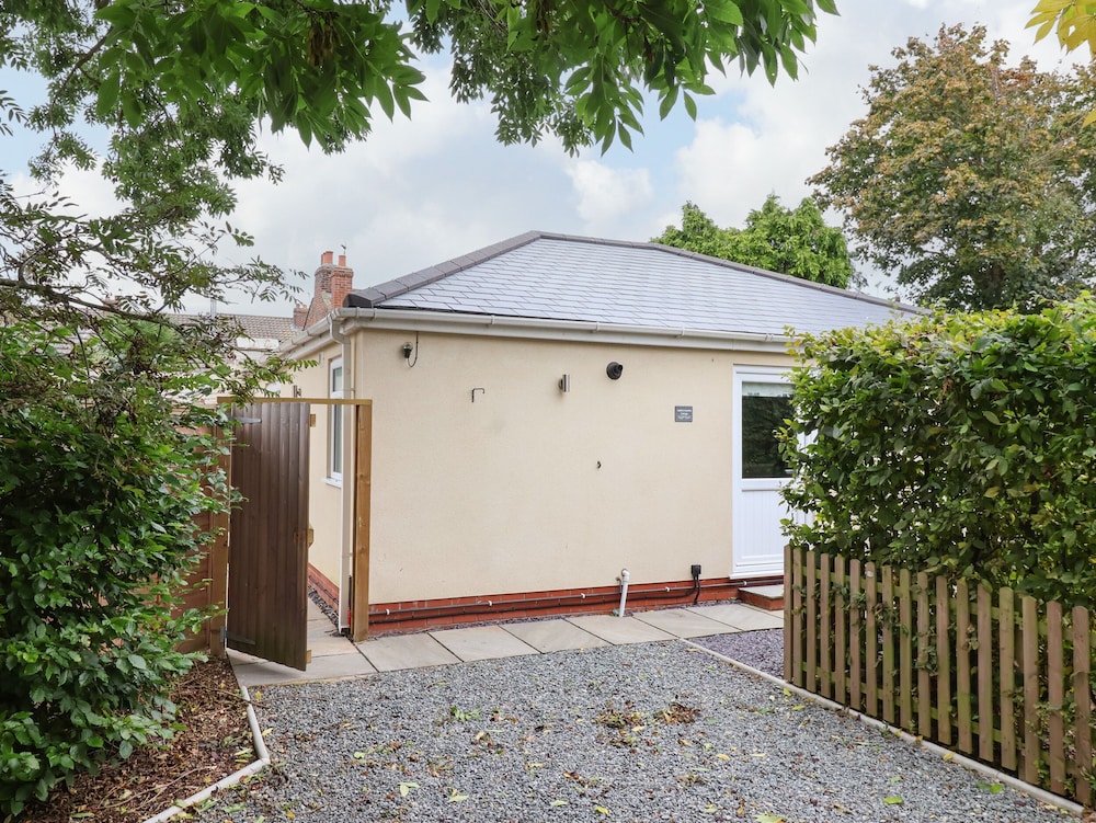 Gabby's Garden Cottage