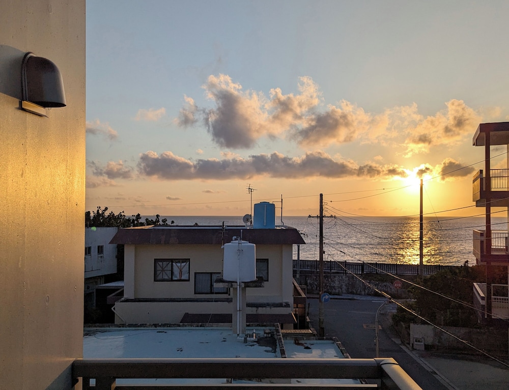 The FLOW Okinawa