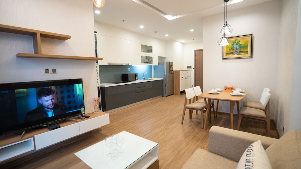 Lia House