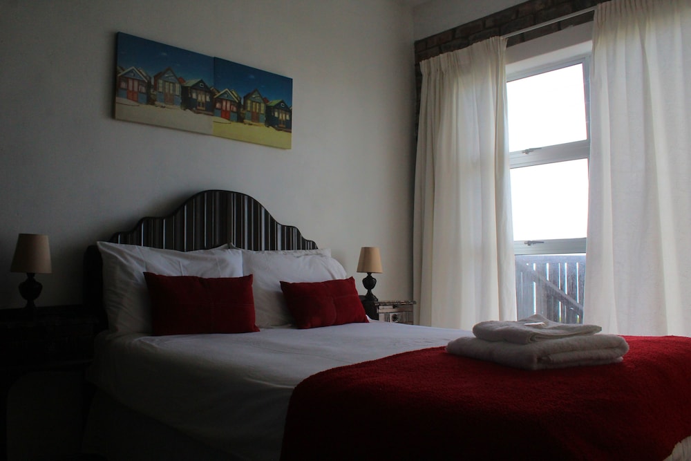 Sandpiper Guest Cottages