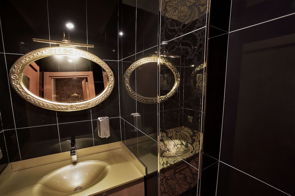 The Rise Aron Business Otel Merter - Image 6