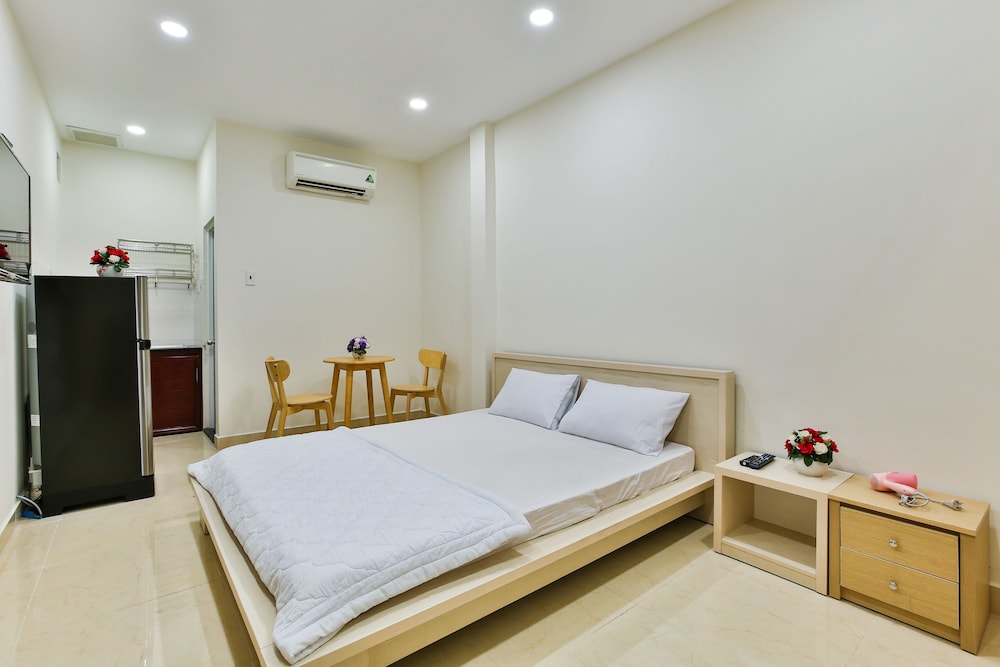 Goldstay 218
