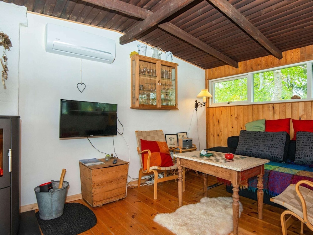 4 Person Holiday Home in Grenaa-by Traum view 3