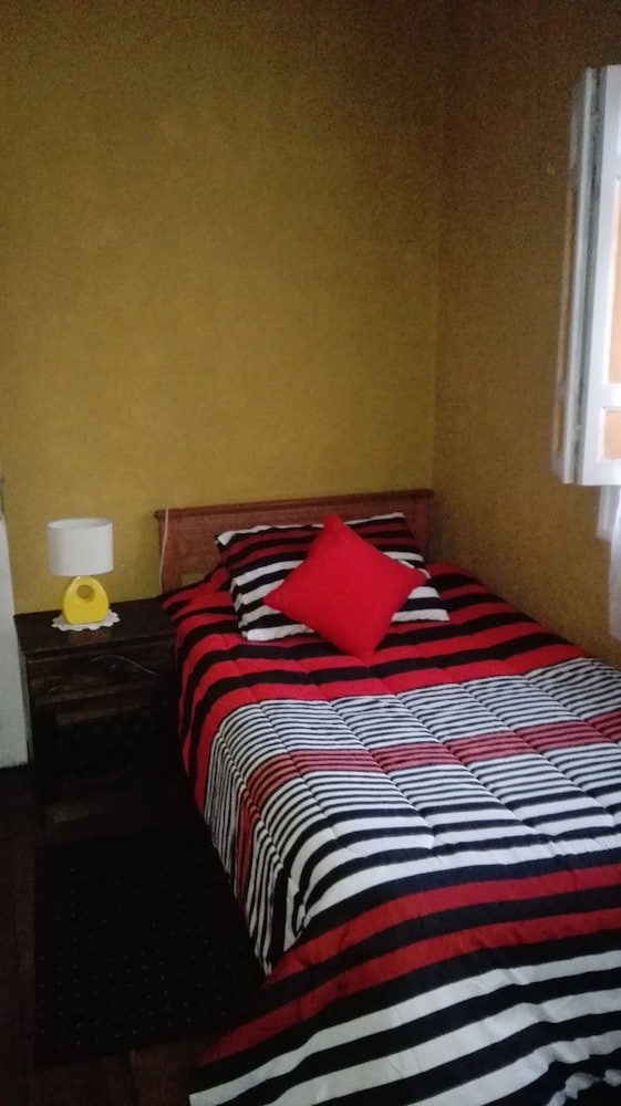 Hospedaje Almeyda B&B.