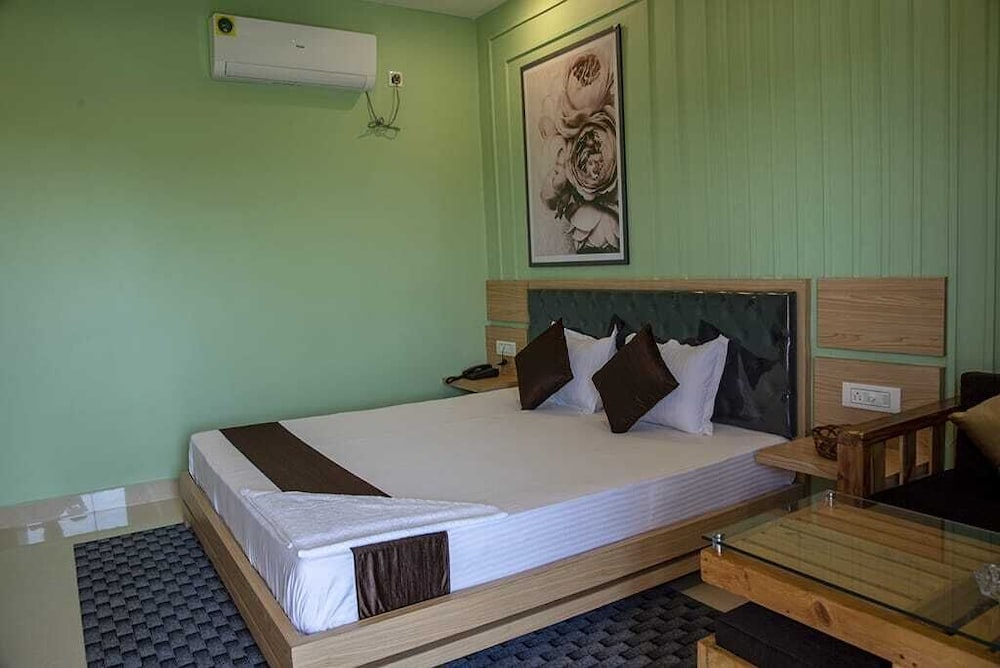 Geetanjali Resort