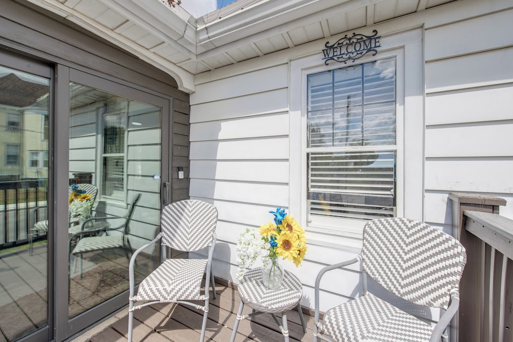 Bourbon Trail Fun: Dtwn Lebanon Home w/ Game Room