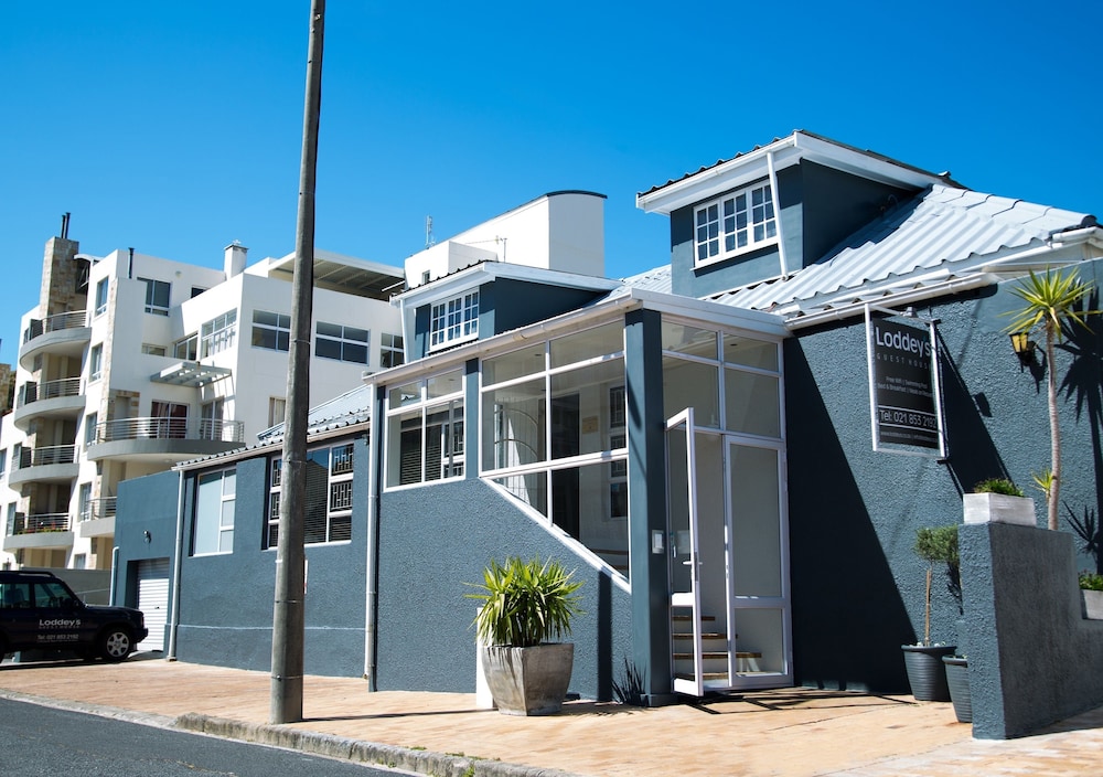 Loddeys Guesthouse
