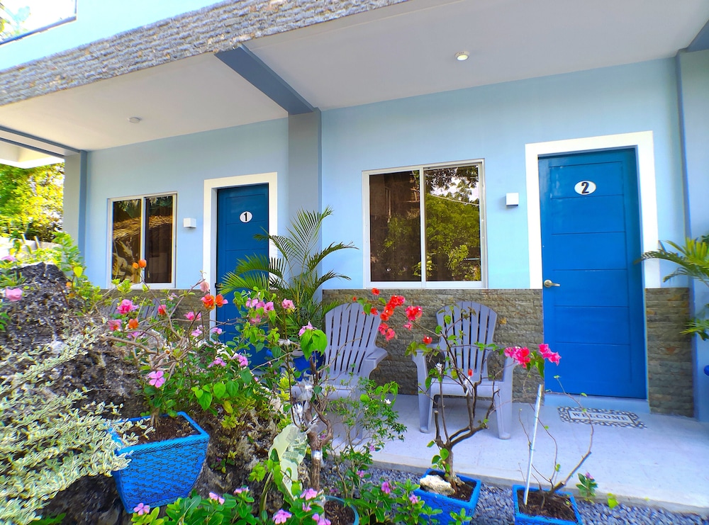 Room-your Perfect Hideaway, Uncompromise