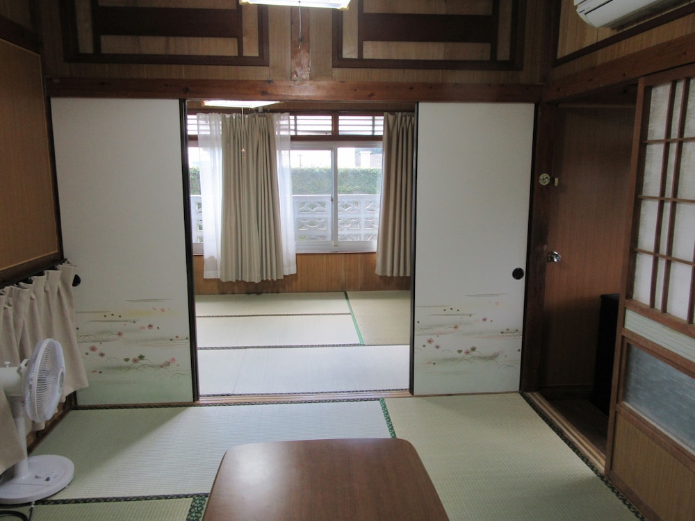 KOMINNKA GUEST HOUSE YA-RU