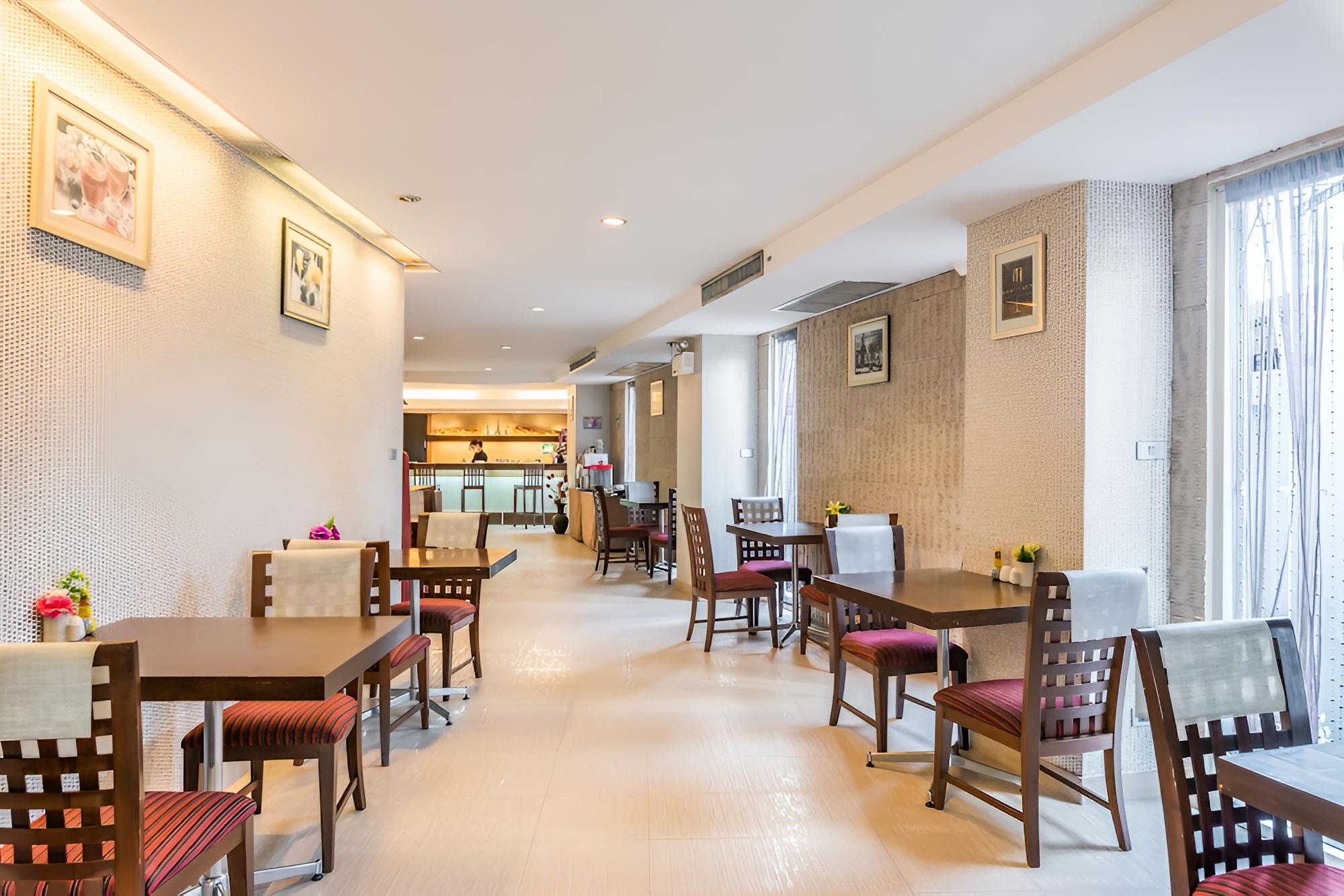 Lacuna Sukhumvit By Favstay