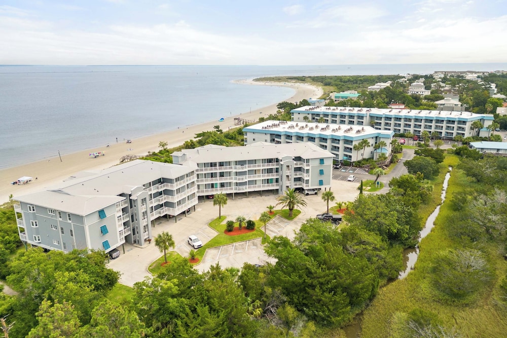 Bay View Villas 2 by Tybee Vacation Rentals