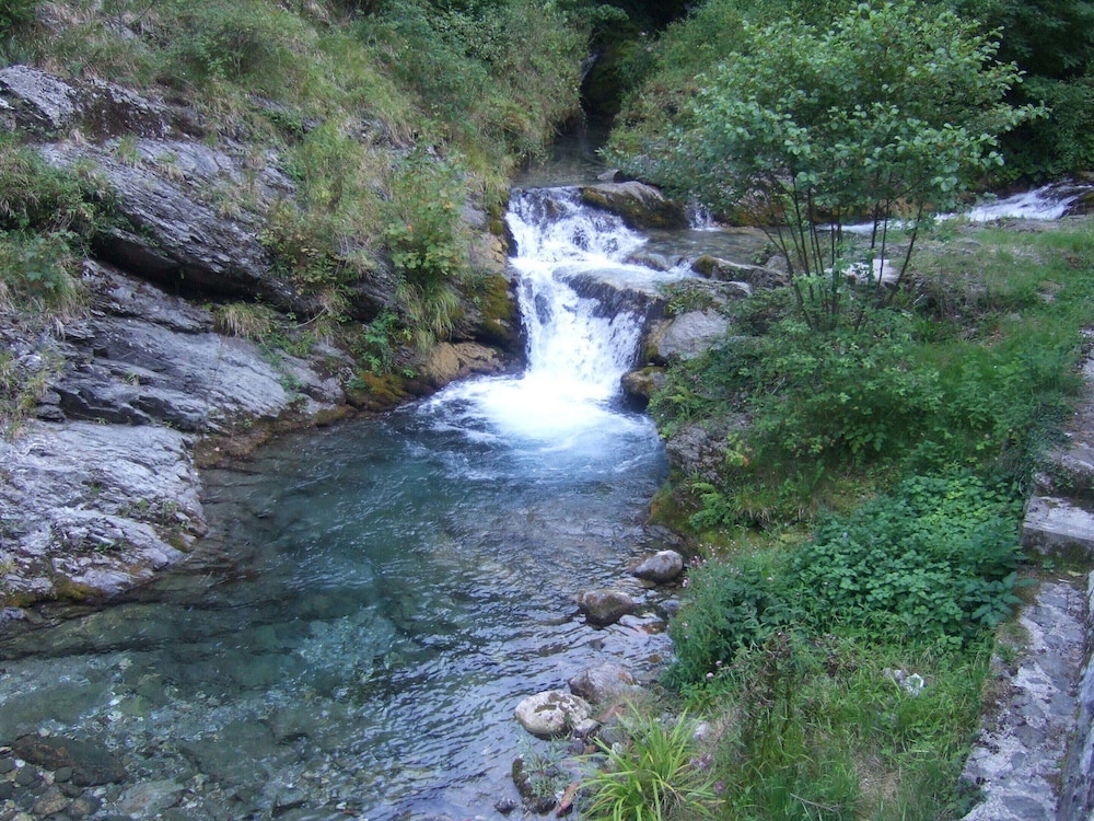 Photo 35