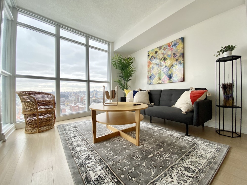 Waterfront Luxury Residences