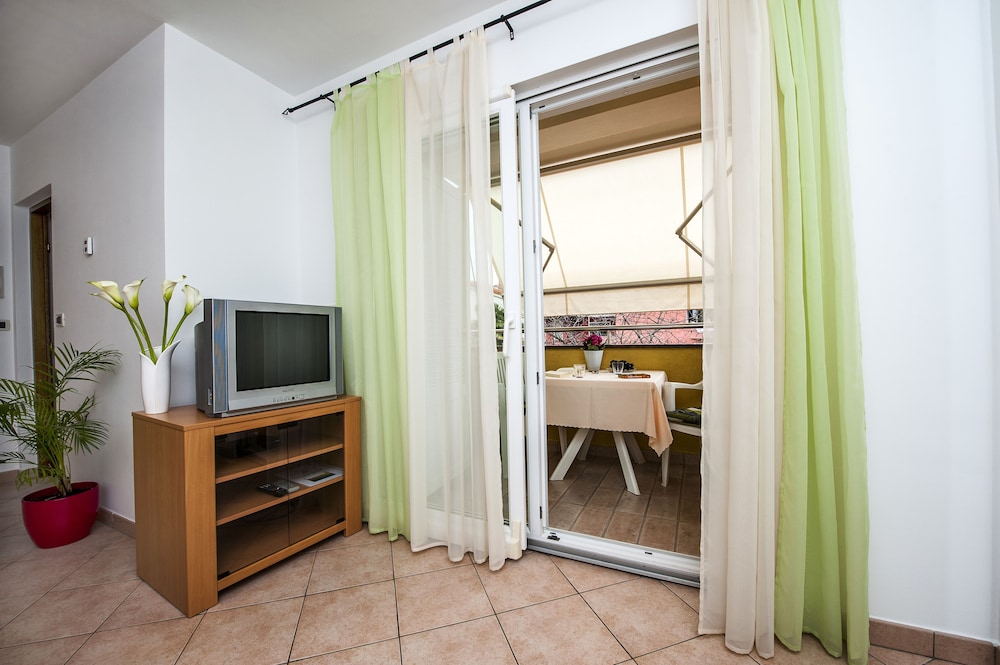 Apartments Davorka