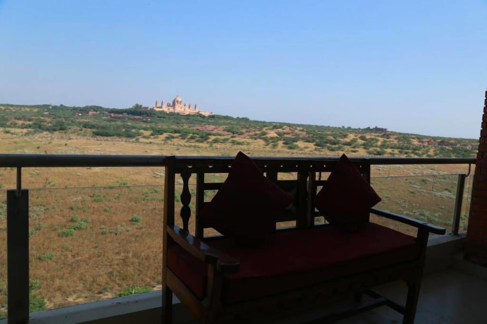 Ranbanka Apartments view 4