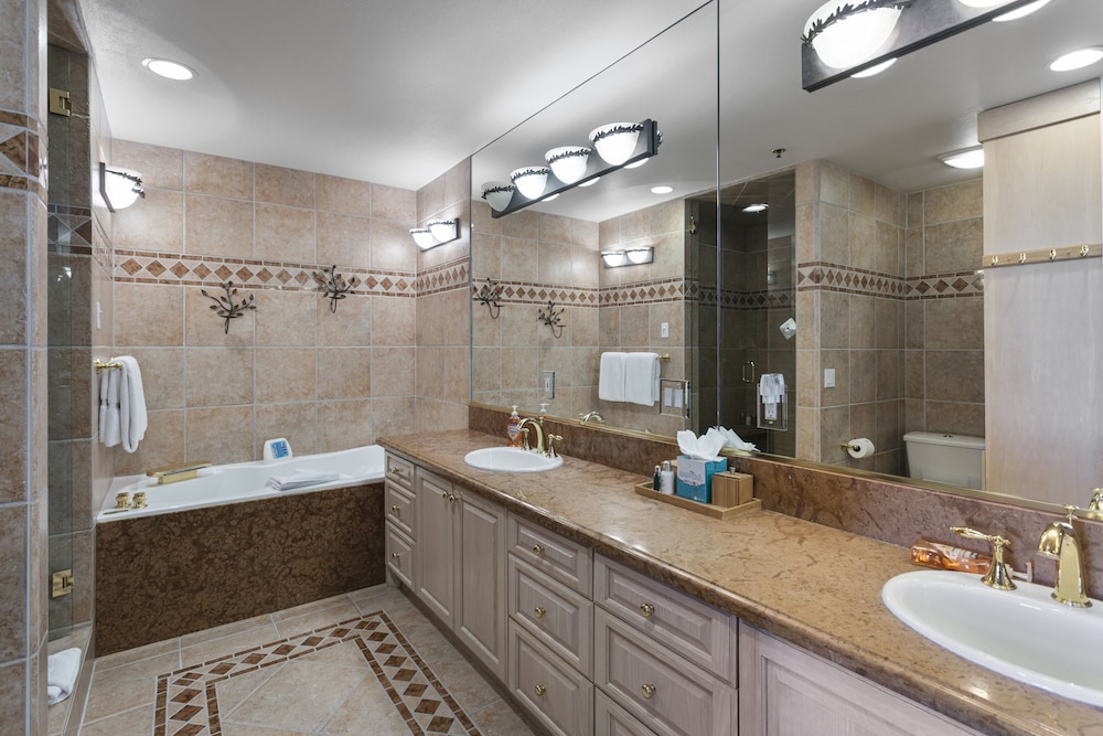 Stag Lodge at Deer Valley Resort - Four Bedroom with Spa #30 4 Condo