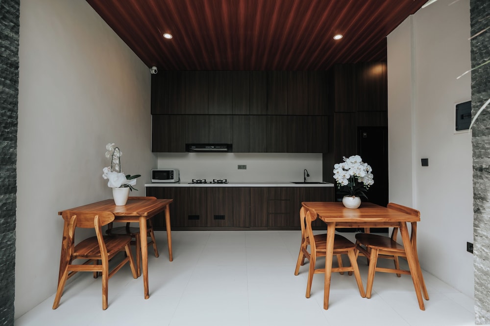 Casa Nika Suites Seminyak
