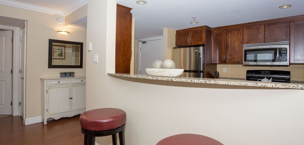 Moore Suites - Salter's gate