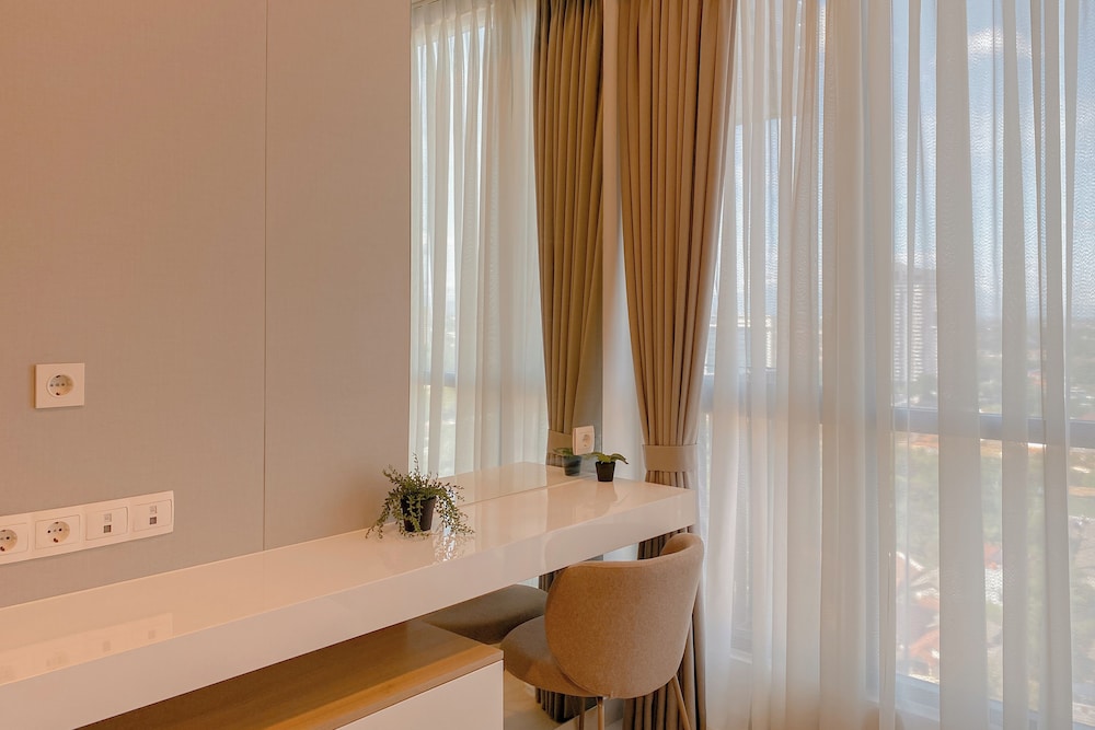 Well Designed 1Br Apartment At Arumaya Residence