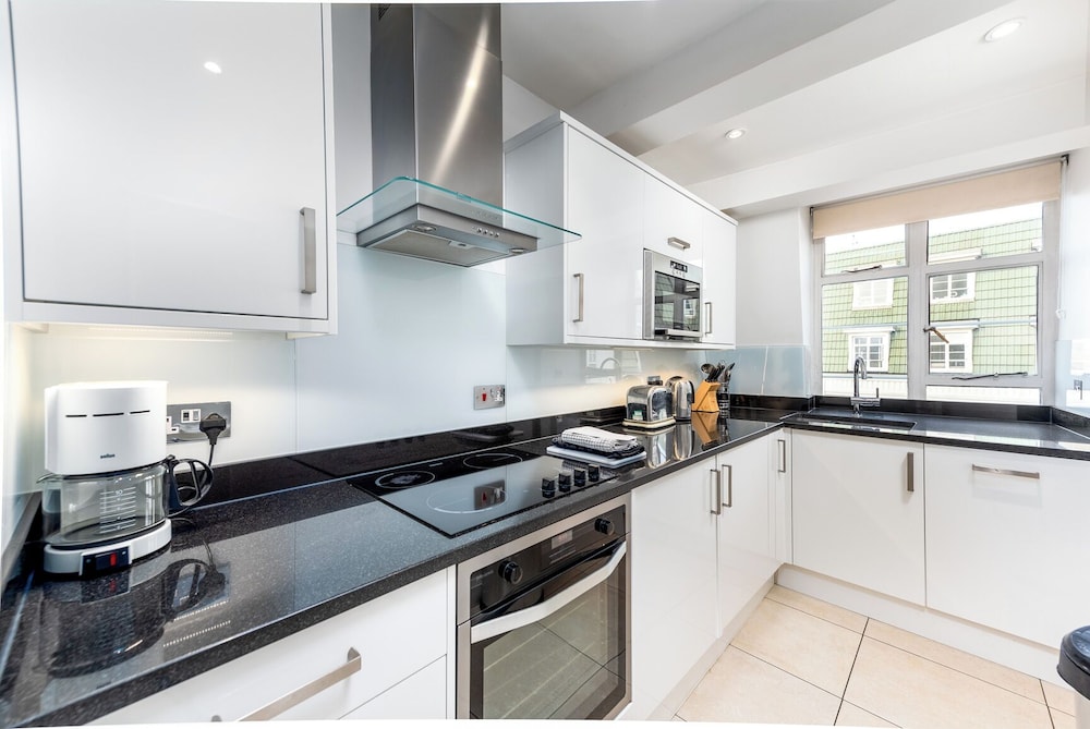 Nell Gwynn House Apartments