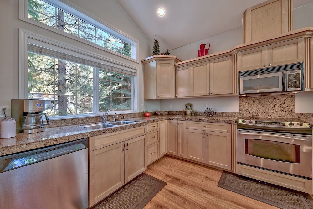 1272g Where Eagles Fly 3 Bedroom Home