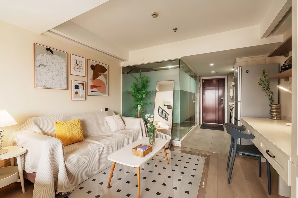 Shanghai Hills & Chiya BoutiqueApartment
