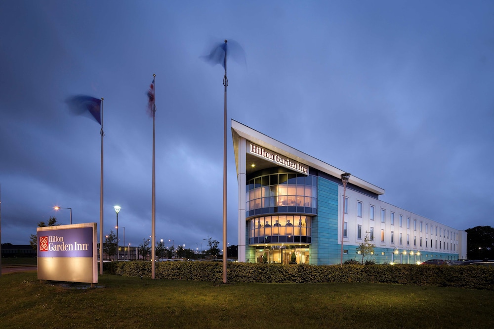 Luton Vacations - Hilton Garden Inn Luton North, United Kingdom - Property Image 71