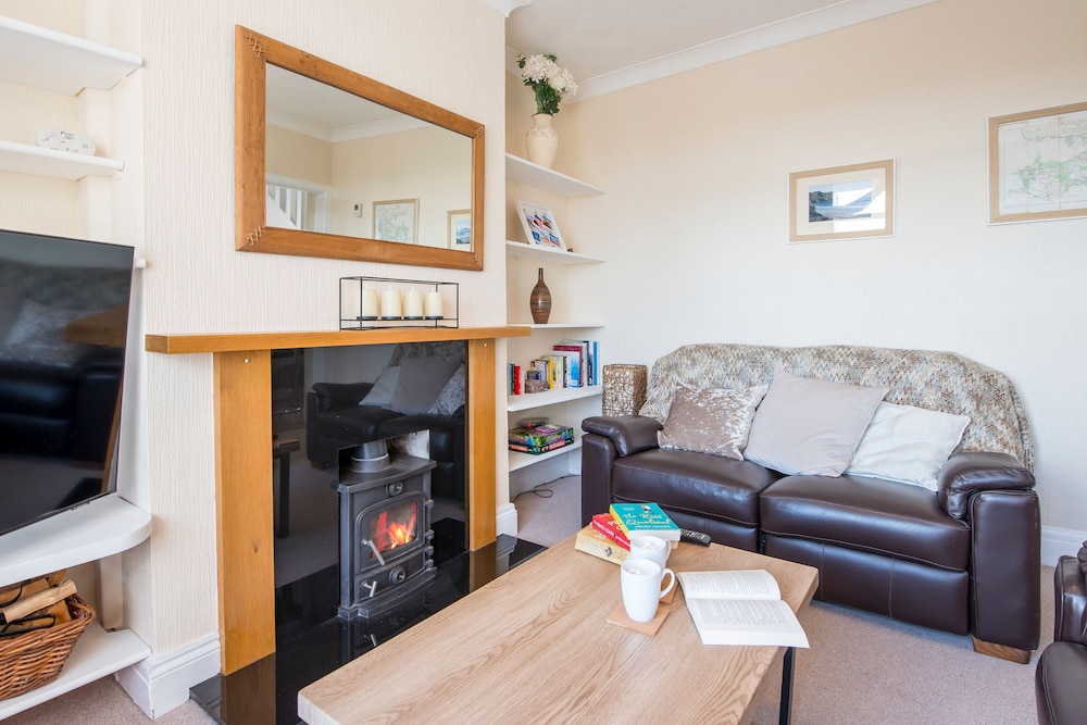2Bd House With Stunning Views Of The Sea And Gower