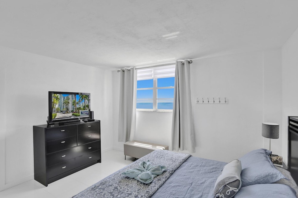 Beautiful 1 1 Beach View 14 Floor
