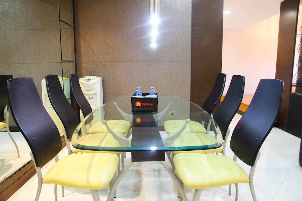 meeting & event spaces