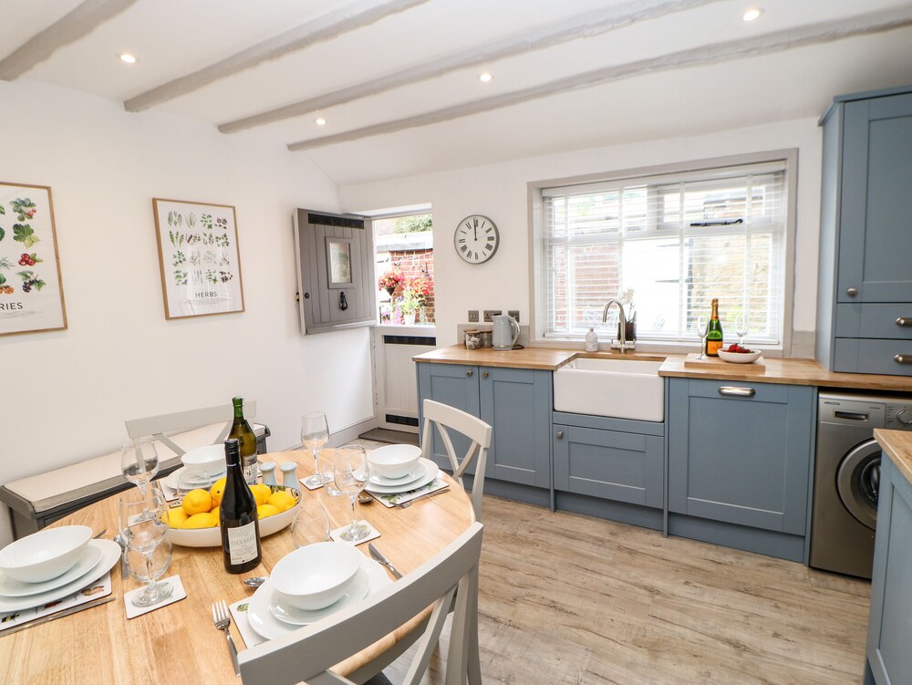 22A Taylors Cottage