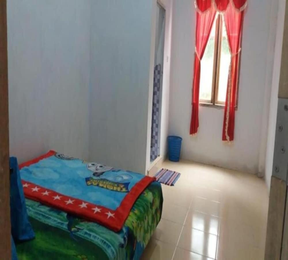 Pondok Ningsih 2 Malino view 2