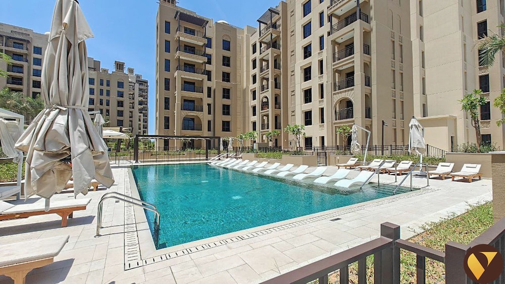 Madinat Jumeirah Living with Pool View