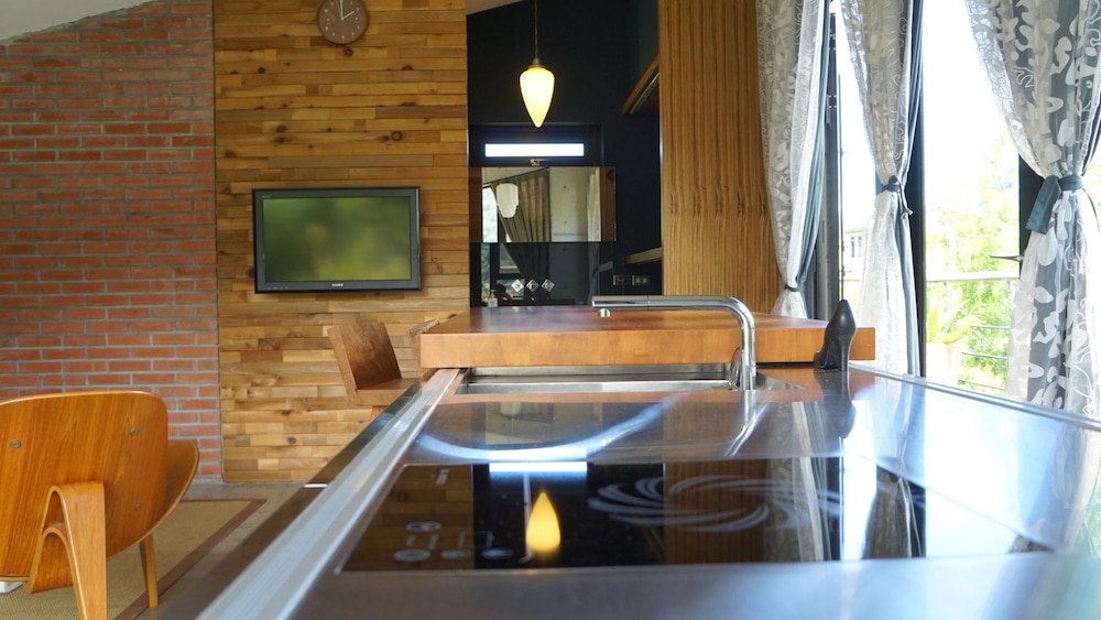 35 A-Li BnB