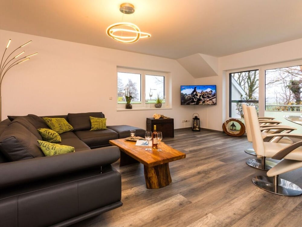 Dreamtime Modern Retreat