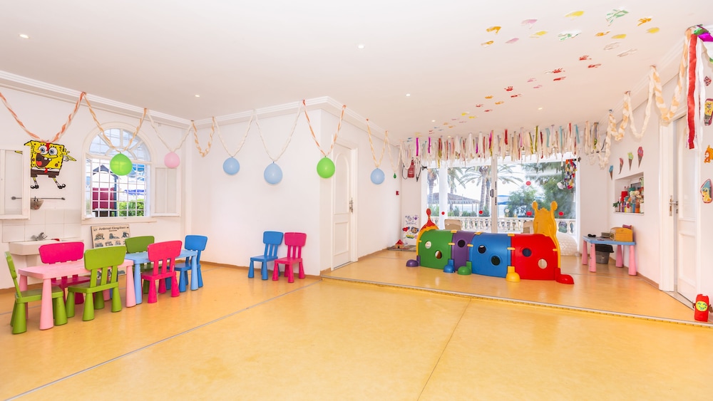 Hammamet Vacations - Hotel Samira Club - Caters to Couples - Property Image 7