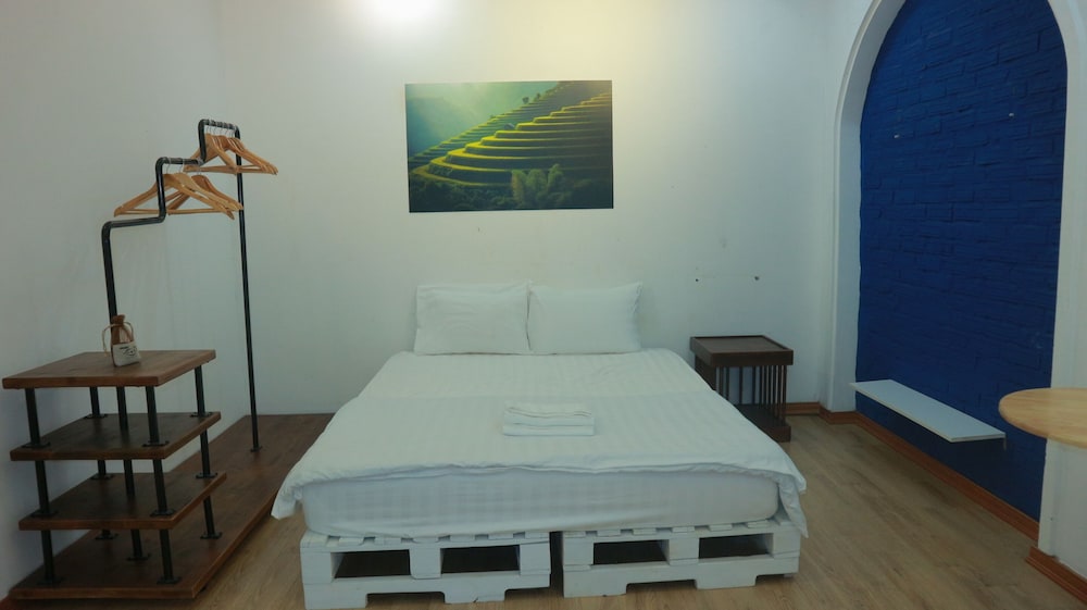 Em Am Homestay - West Lake
