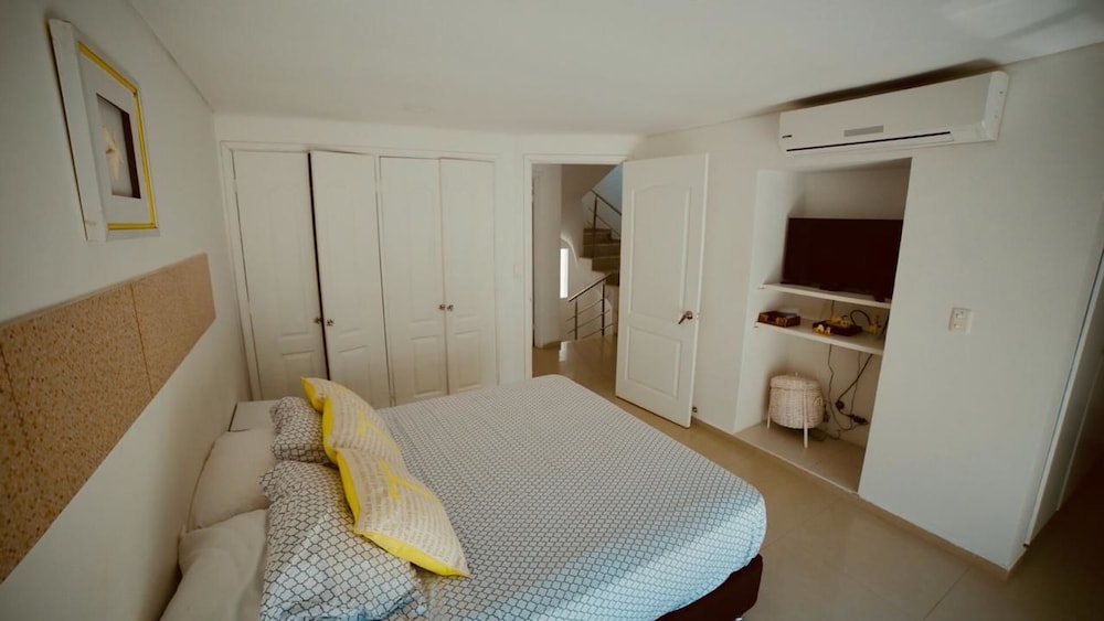 Hermosa Casa Playera
