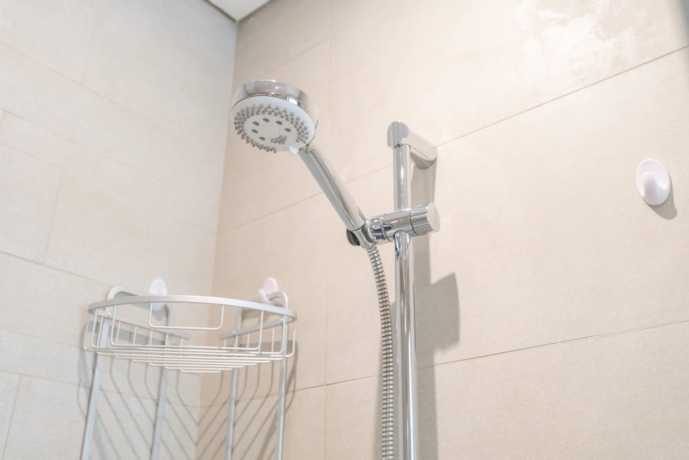 Indulging 1 Bedroom in Azizi Riviera 6