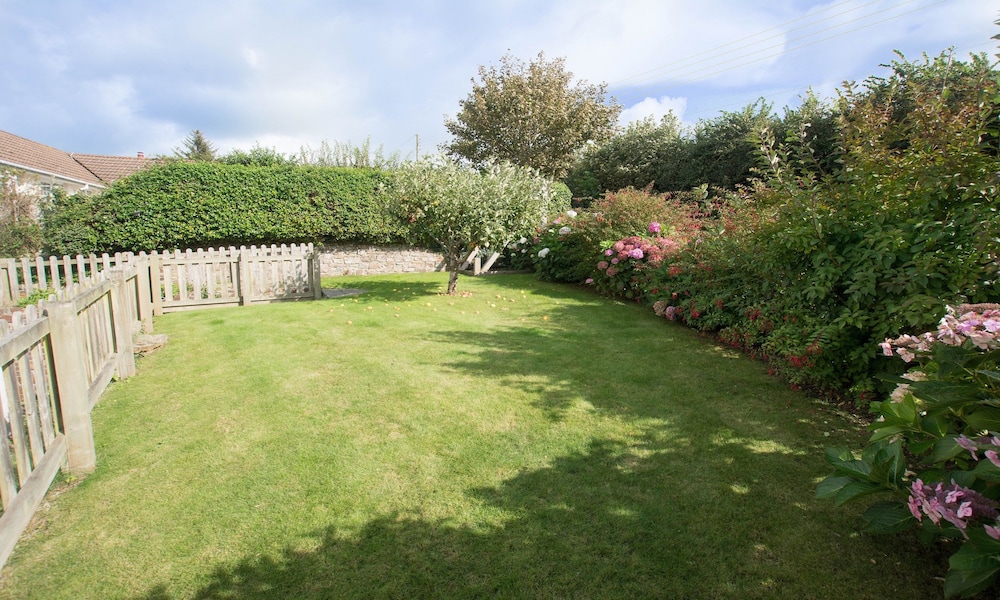 Mill Farm Croyde 4 Bedrooms Sleeps 9 Dog Friendly & Sauna view 5