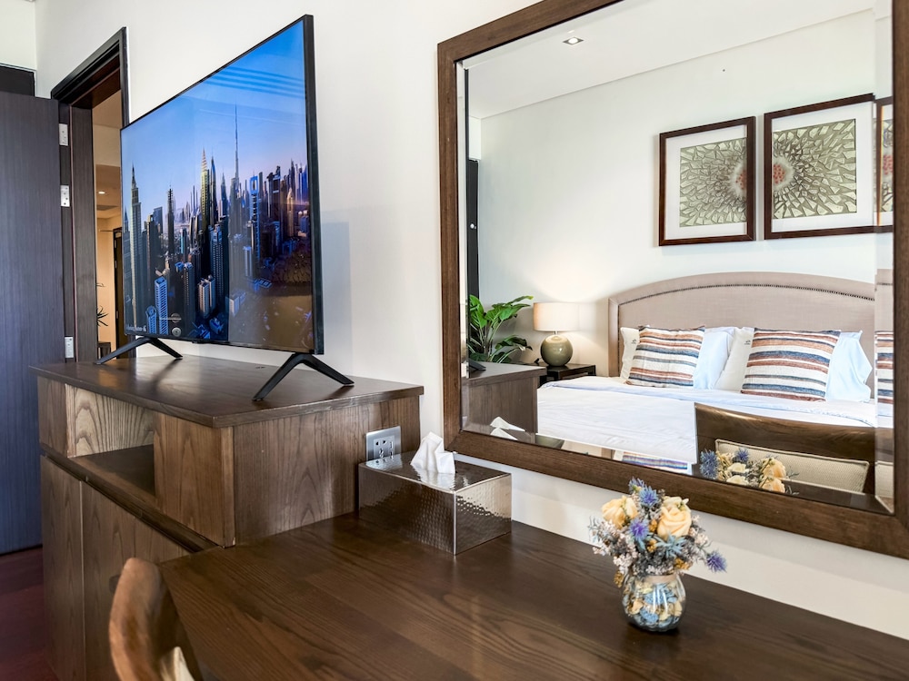 Resort Apartments - Royal Amwaj North