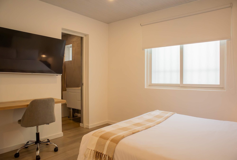 w Spectacular 1BR w Terrace in Miraflores