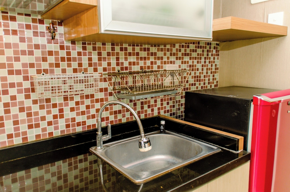 Comfy And Warm Studio At Taman Melati Margonda Apartment